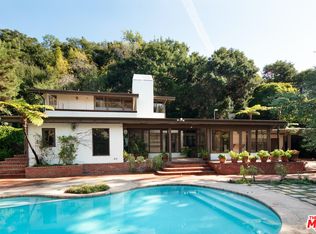 13 Latimer Rd, Santa Monica, CA 90402