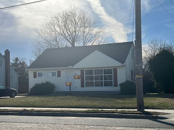 2nd image of 210 Tansboro Rd