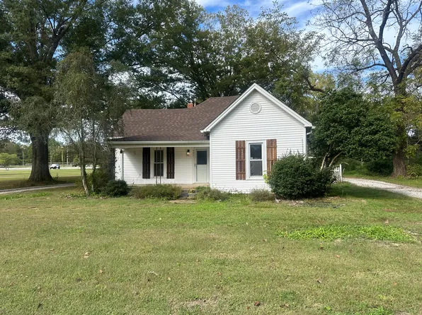 407 Old Malesus Rd, Jackson, TN 38301