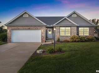 240 Turtle Creek Trl, Morton, IL