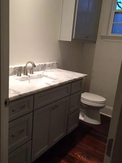 725 Peniston St — Photo 16