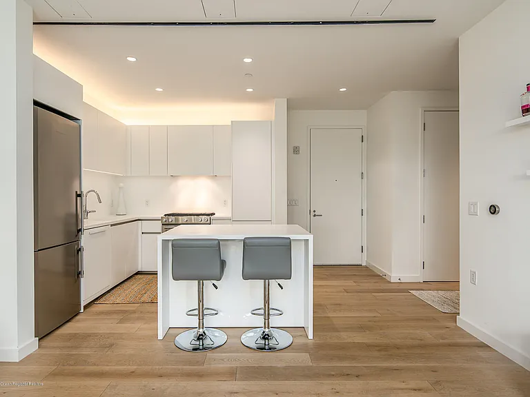 601 Heck St #207 — Photo 10