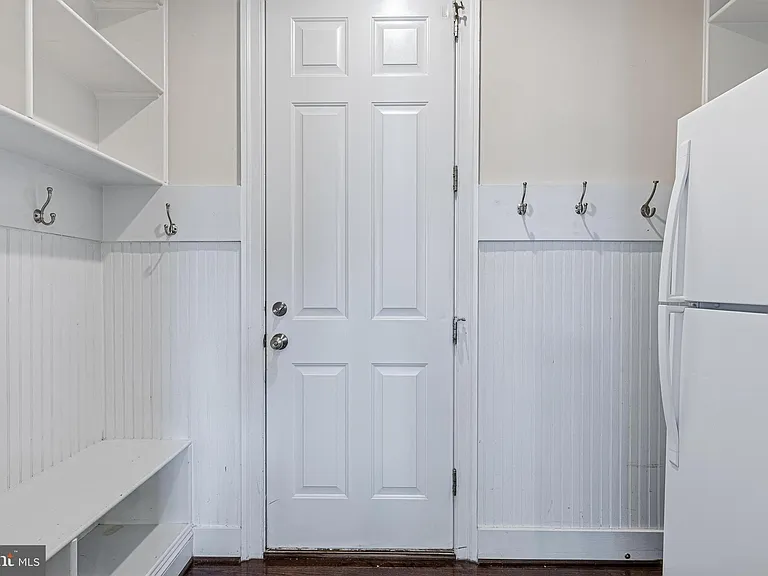 1751 Tysons Crest Ln — Photo 41