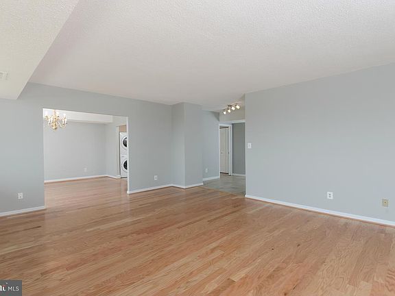 4th image of 3713 George Mason Dr #714