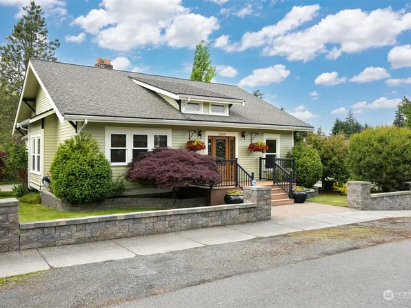 2829 Russell Street, Bellingham, WA 98225