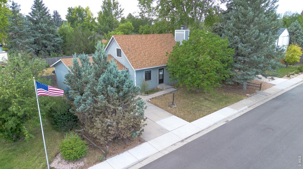 2844 Snowberry Pl