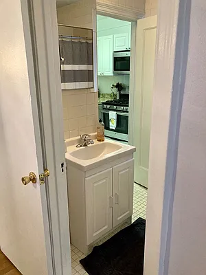 Rented by Merileads Inc. | media 11