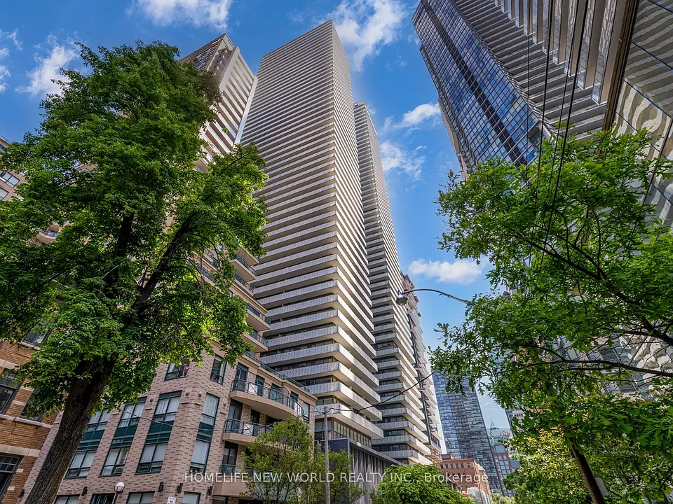 42 Charles St E #503