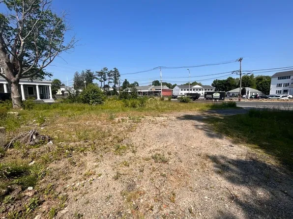 46 Harrison St, Taunton, MA 02780