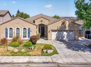 6580 W Wrenwood Ln, Fresno, CA 93723