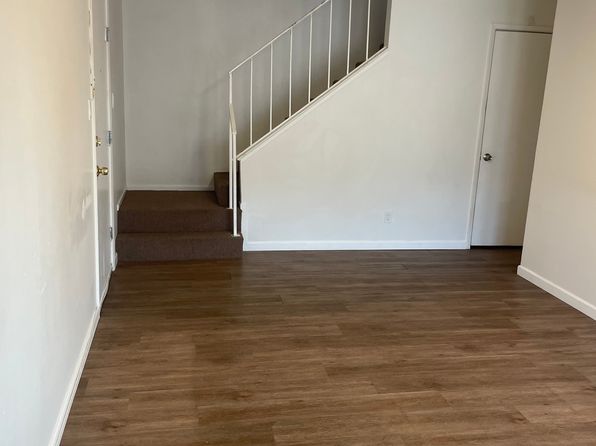 975 Sandra Ct #3