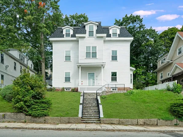 271 Washington Ave, Chelsea, MA 02150