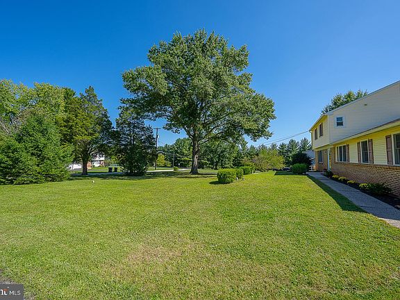 2nd image of 131 Godshall Rd