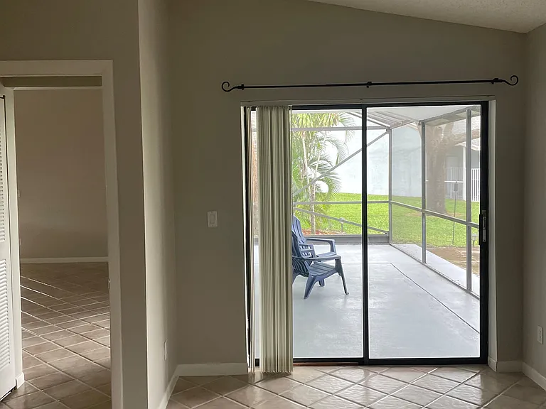 30 Paxford Ln — Photo 11