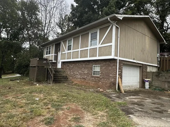 115 Hall St, Lenoir City, TN 37772