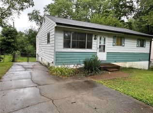 126 Elbring Dr, Saint Louis, MO