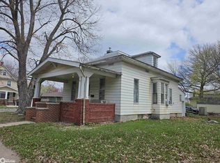 328 N D St, Oskaloosa, IA 52577