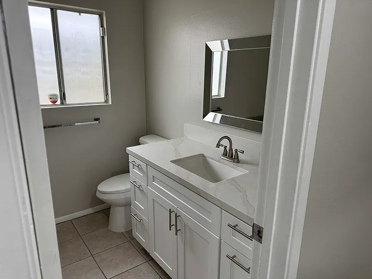 415 S Tahquitz Ave — Photo 13