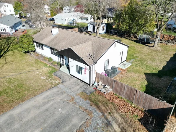 153 Maple St, West Boylston, MA 01583