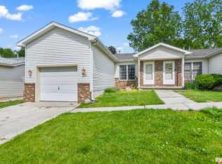 79 Amherst Dr, Springfield, IL 62702