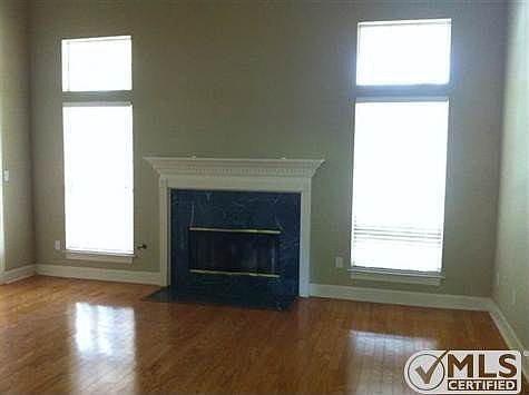 2nd image of 994 Vireos Cir