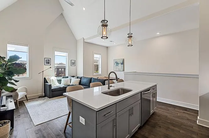 700 James Ave #32 — Photo 13