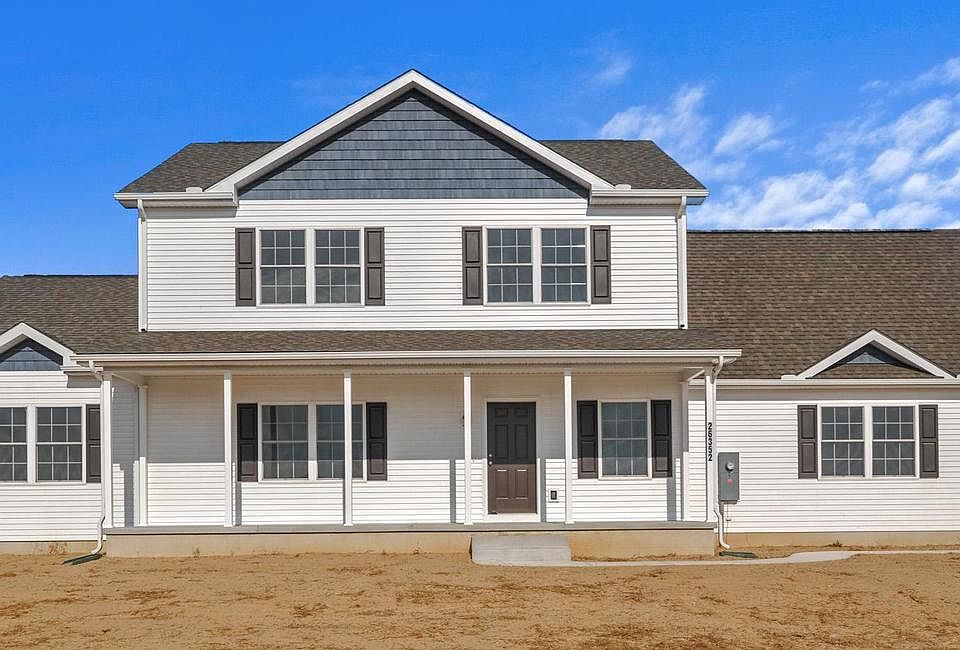 1st image of 26352 Meadow Ln