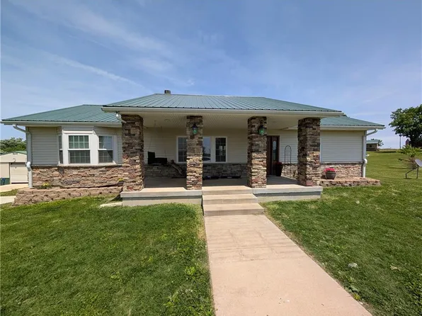 470 NW 850th Rd, Chilhowee, MO 64733