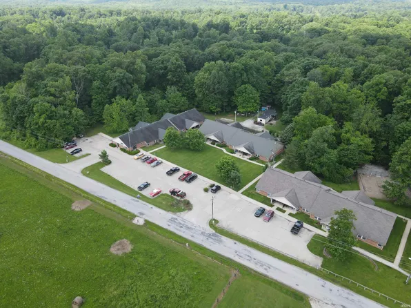 10601 Cunot Cataract Rd, Poland, IN 47868