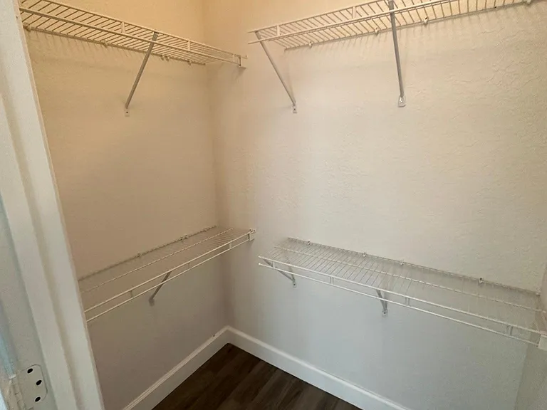 10075 Gate Pkwy N #103 — Photo 13