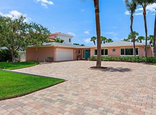 296 4th Ave N, Tierra Verde, FL 33715