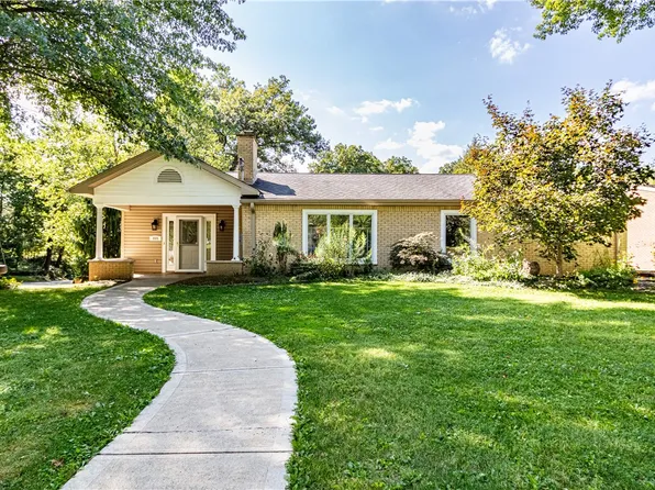 805 9th St, Oakmont, PA 15139