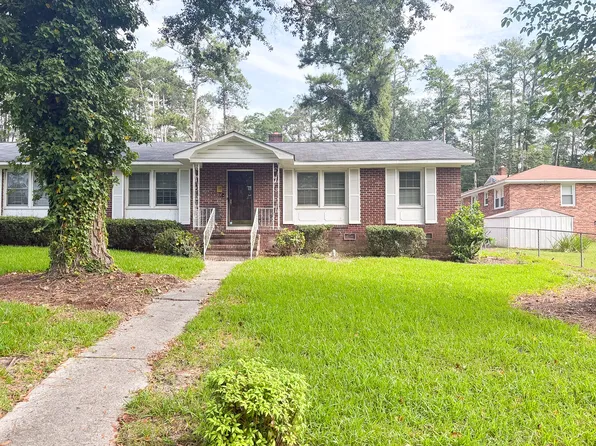 1 Delane Dr, Columbia, SC 29204