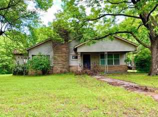 1127 Arapahoe Ave, Hartshorne, OK 74547