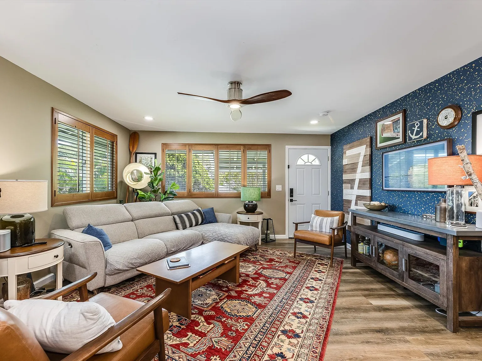 4 bed, 1452 sqft, $5,450 — Photo 4