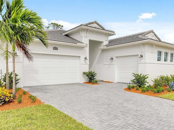 2301 SE Canopy Cove Lane, Port St Lucie, FL 34984