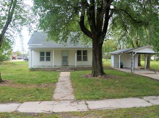 103 N Campbell St, Holcomb, MO 63852