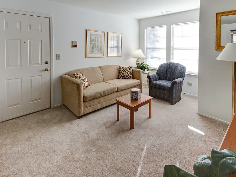 Waterford Greens Apartments and Townhomes — Photo 20