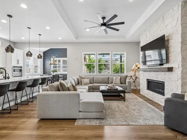 8886 River Peak Circle, Littleton, CO 80125