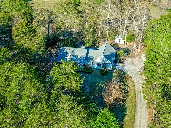 5th image of 194 Clarkesville Heights Dr