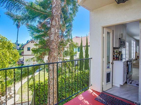 4th image of 2630 Pirineos Way Unit 11