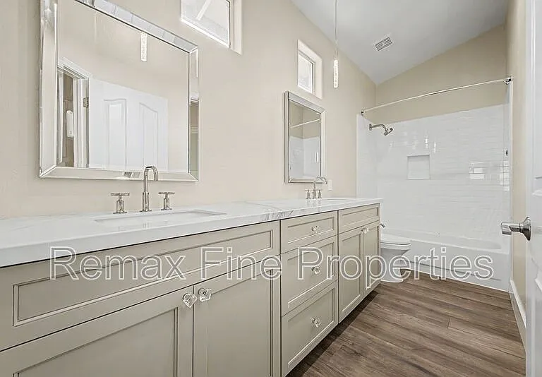 9118 E Topeka Dr — Photo 19