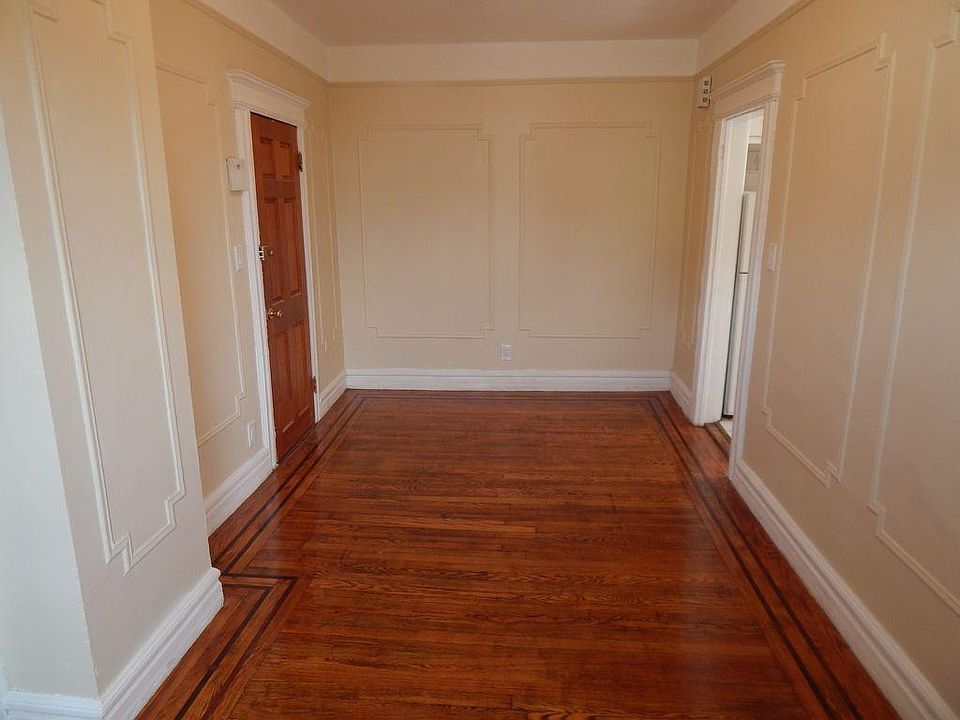 2nd image of 59 Newkirk St