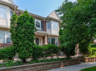 13805 53rd Ave N APT 12, Plymouth, MN 55446