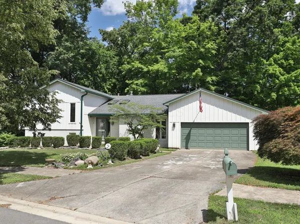 1108 Forest View Ct, Westerville, OH 43081