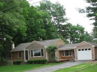168 Woodcrest Rd, Springfield, MA 01129