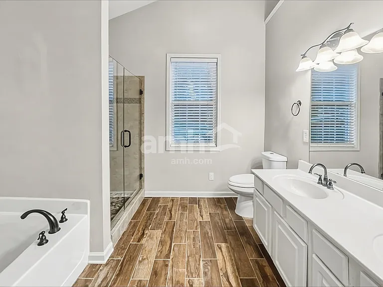 960 Fountain Glen Dr — Photo 12