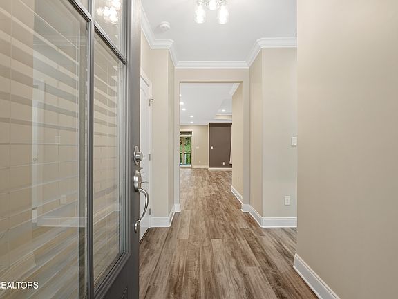 3rd image of 104 Inola Pl