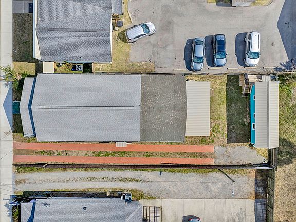 3rd image of 1505 W Garden St #3