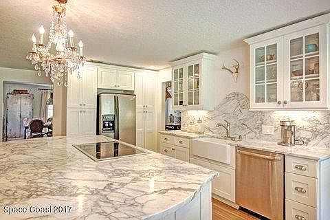 5th image of 5685 Lake Washington Rd